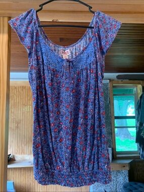 Women's Mossimo Supply Co. Allover Floral Print Crochet Neck Cap Sleeve Top S